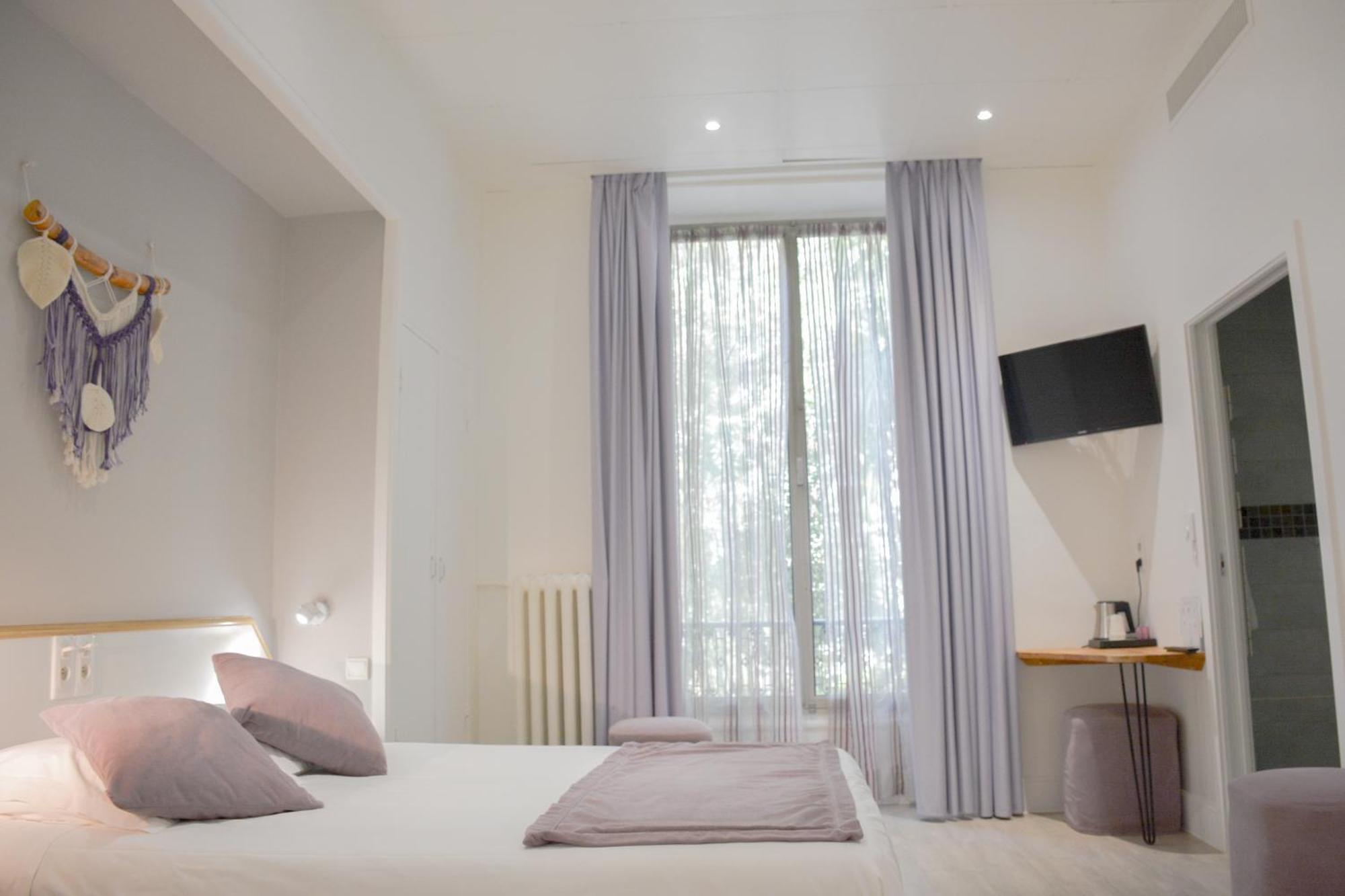 Hotel Busby Ницца Экстерьер фото