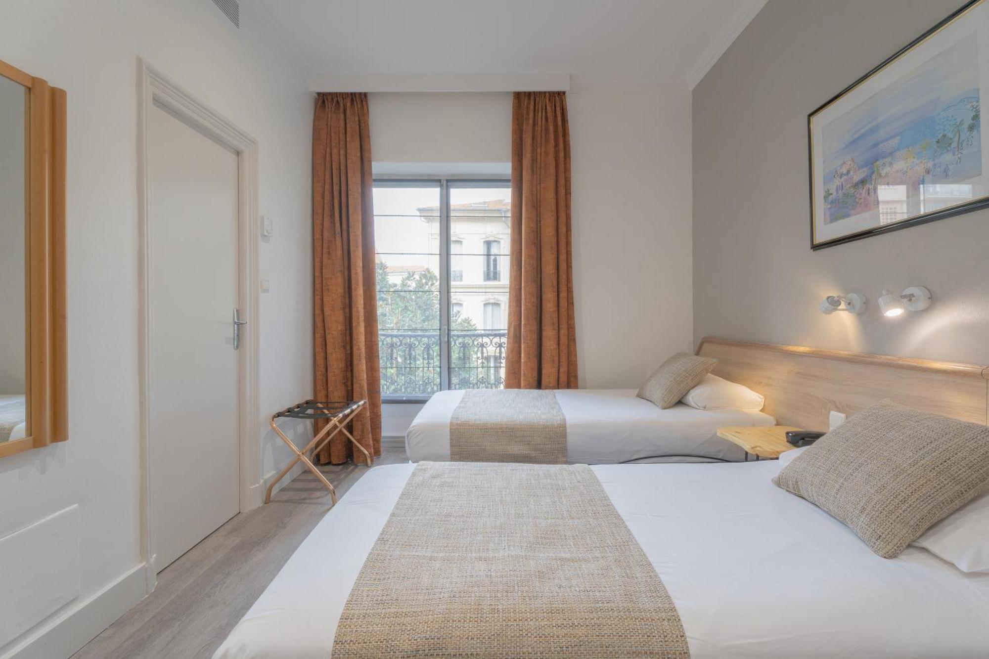 Hotel Busby Ницца Экстерьер фото